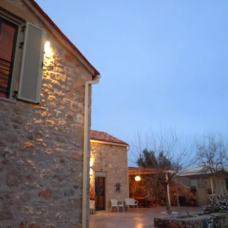 Aloni Retreat *