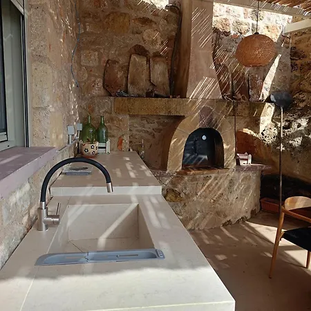 Aloni Retreat