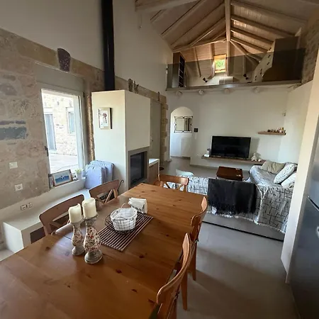 Aloni Retreat