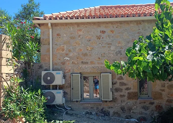 Aloni Retreat Proástion