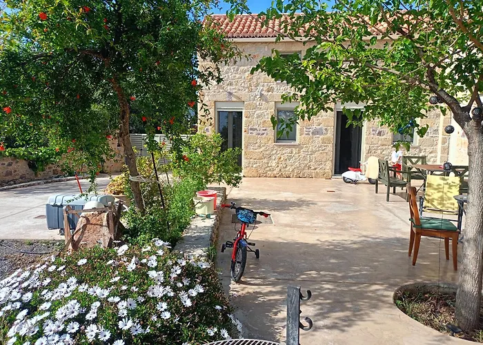 Aloni Retreat Proástion