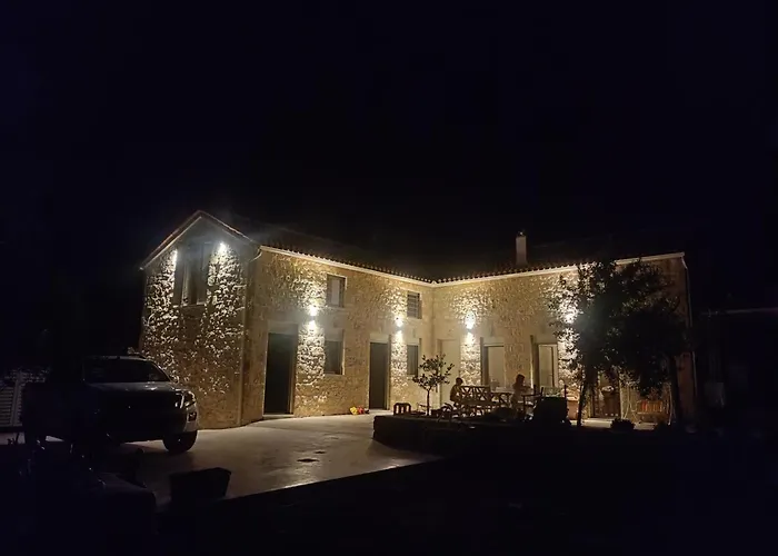 Aloni Retreat Villa Proástion