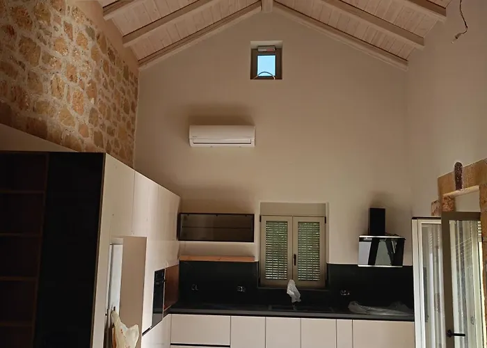 Aloni Retreat Proástion