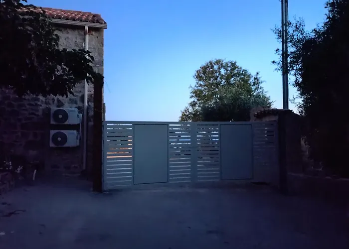 Aloni Retreat Villa Proástion