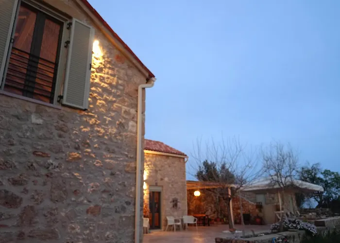 Aloni Retreat *